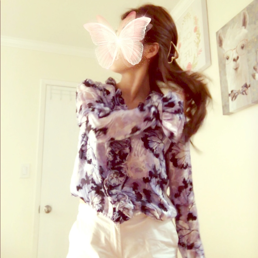Elie Tahari silk blouse